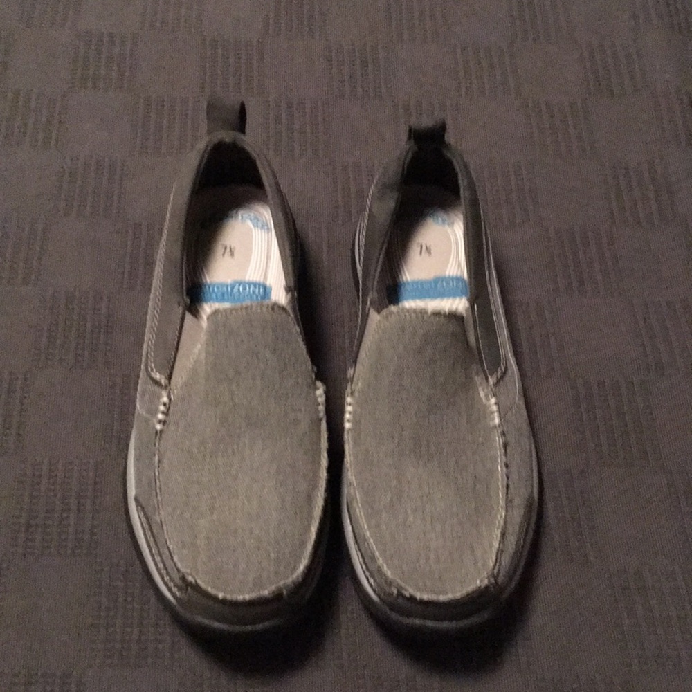 Men's slip ons
